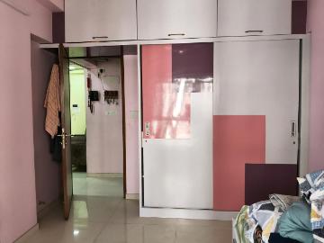 2 BHK Apartment in Dadar West for resale Mumbai. The reference number is 19412410