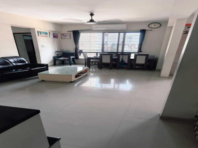 2 BHK Apartment in Dadar West for resale Mumbai. The reference number is 20628253