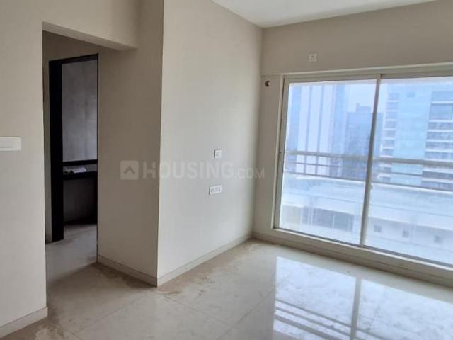 2 BHK Apartment in Dadar West for resale Mumbai. The reference number is 21120697