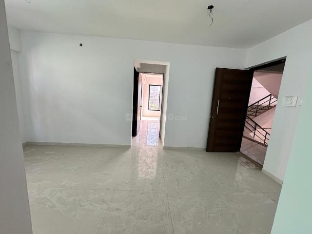 2 BHK Apartment in Dahisar West for rent Mumbai. The reference number is 19707611