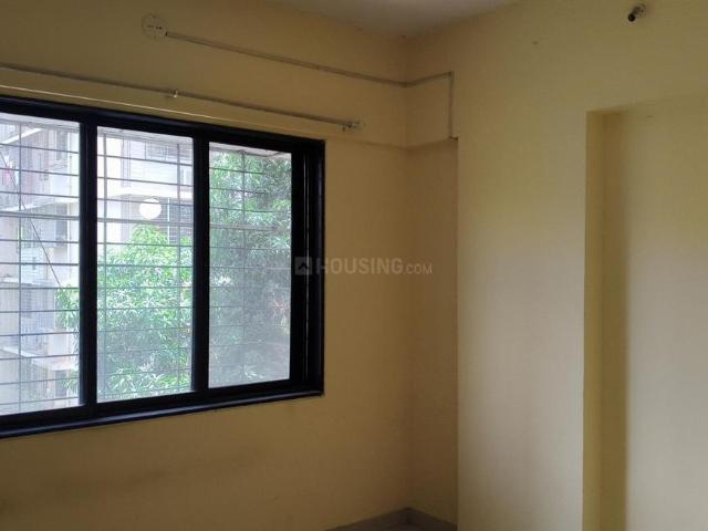 2 BHK Apartment in Dahisar West for rent Mumbai. The reference number is 20418529