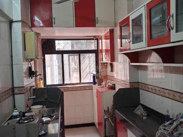 2 BHK Apartment in Dahisar West for rent Mumbai. The reference number is 21055543
