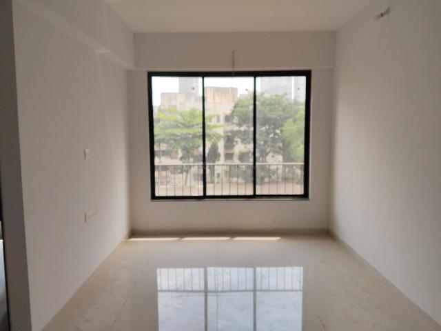 2 BHK Apartment in Dahisar West for resale Mumbai. The reference number is 16675904