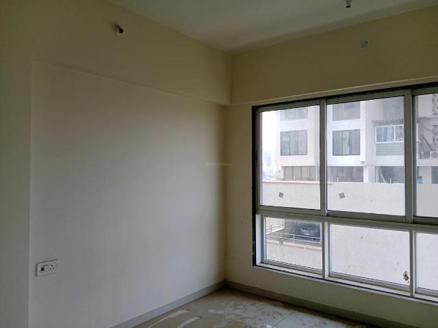 2 BHK Apartment in Borivali West for resale Mumbai. The reference number is 19471311