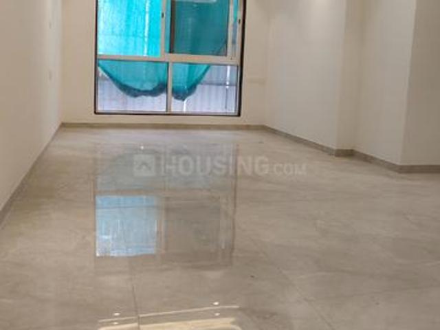 2 BHK Apartment in Dahisar West for resale Mumbai. The reference number is 20120331