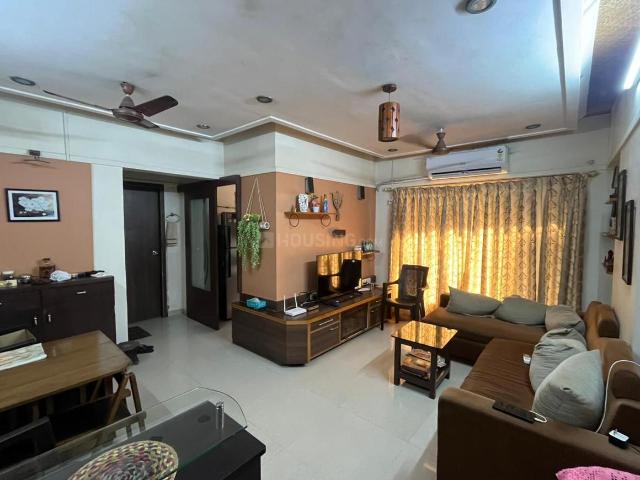 2 BHK Apartment in Dahisar West for resale Mumbai. The reference number is 20368946