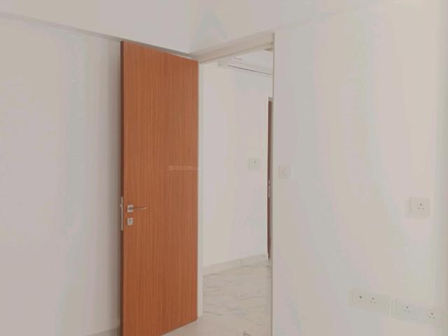 2 BHK Apartment in Dahisar East for rent Mumbai. The reference number is 19959417