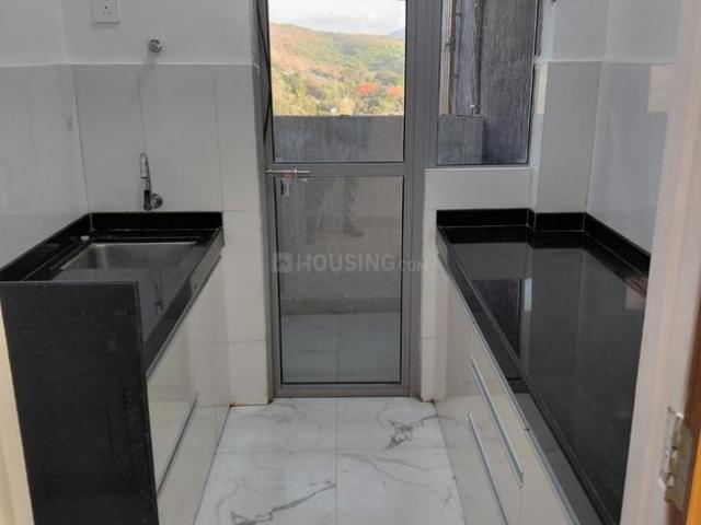 2 BHK Apartment in Dahisar East for rent Mumbai. The reference number is 20390837