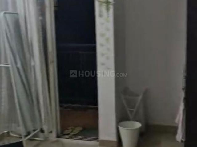 2 BHK Apartment in Dahisar East for rent Mumbai. The reference number is 20995134