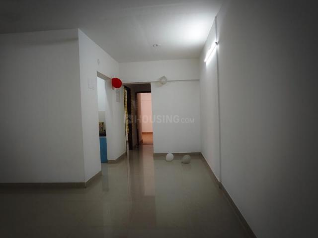 2 BHK Apartment in Dahisar East for rent Mumbai. The reference number is 21313394