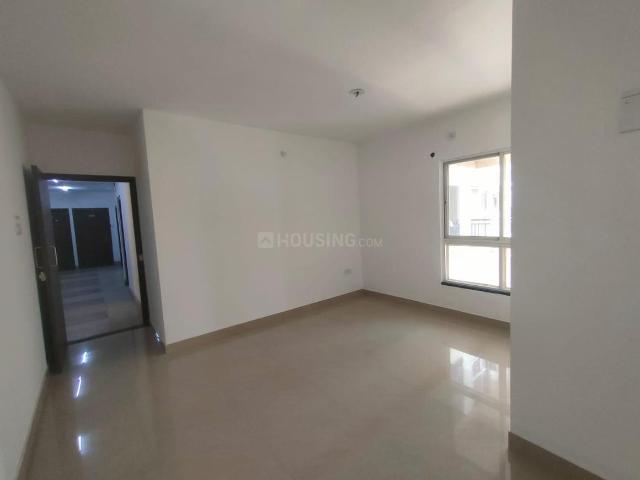 2 BHK Apartment in Dahisar East for resale Mumbai. The reference number is 19208676