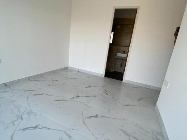2 BHK Apartment in Dahisar East for resale Mumbai. The reference number is 19813388