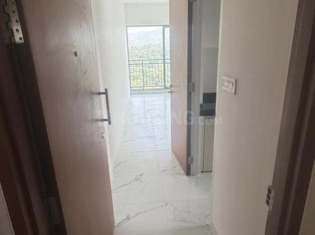 2 BHK Apartment in Dahisar East for resale Mumbai. The reference number is 20802502