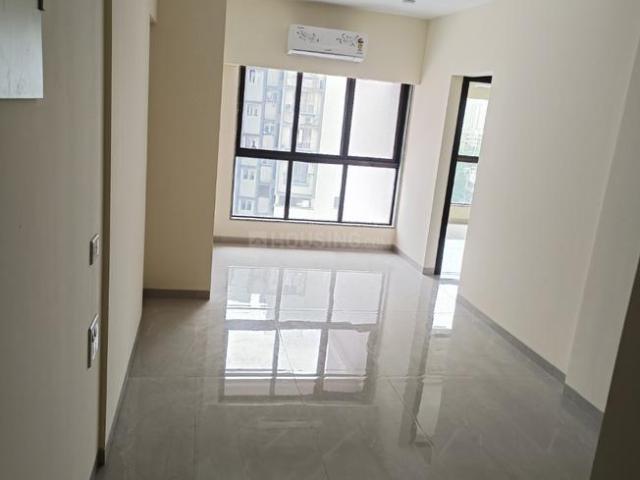 2 BHK Apartment in Dahisar East for resale Mumbai. The reference number is 20917614