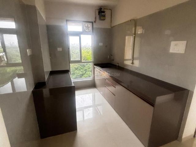 2 BHK Apartment in Dahisar East for resale Mumbai. The reference number is 20949191