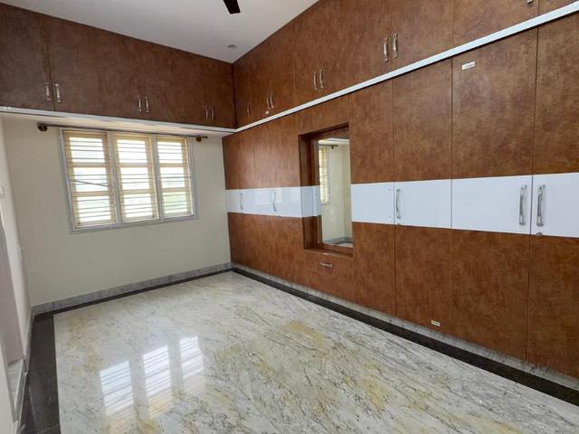 2 BHK Apartment in Dasarahalli for rent Bengaluru. The reference number is 21119838