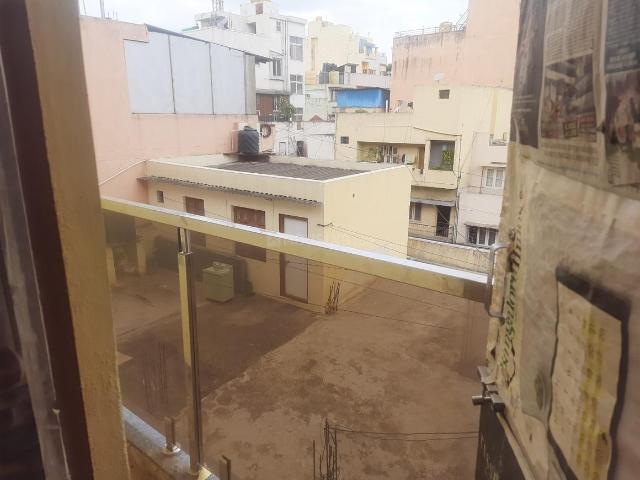 2 BHK Apartment in Devara Jeevanahalli for rent Bengaluru. The reference number is 20779251