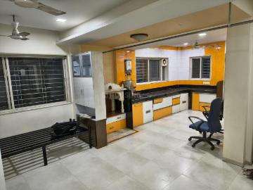 2 BHK Apartment in Deccan Gymkhana for rent Pune. The reference number is 20258438