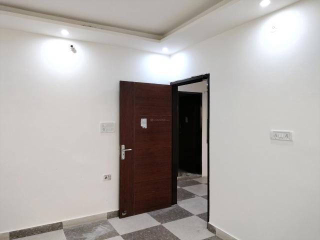 2 BHK Apartment in Deenpur for resale New Delhi. The reference number is 20999629