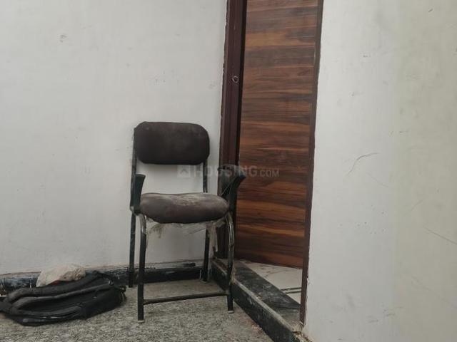 2 BHK Apartment in Dehrakhas for rent Dehradun. The reference number is 21188215