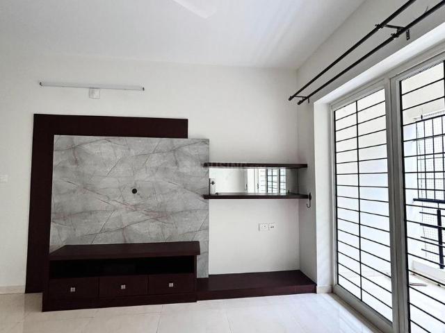 2 BHK Apartment in Derebail for rent Mangalore. The reference number is 20494750