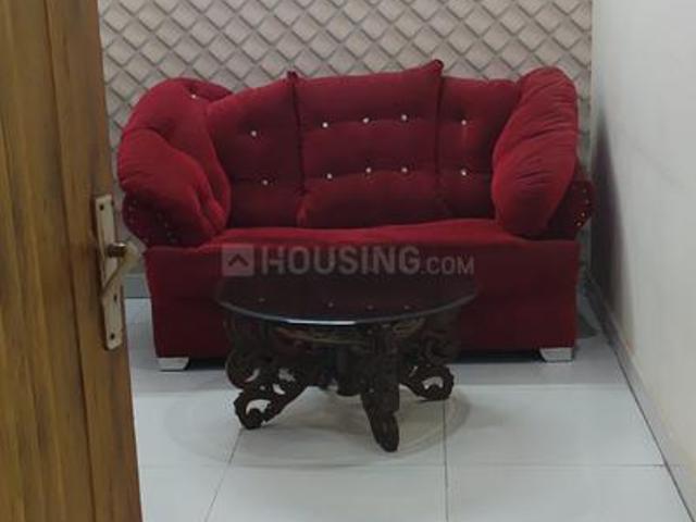 2 BHK Apartment in Dhakoli for rent Zirakpur. The reference number is 21254775
