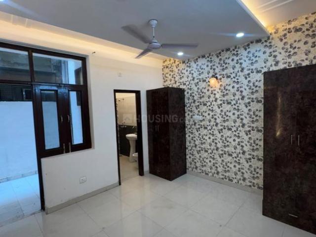 2 BHK Apartment in Dhakoli for resale Zirakpur. The reference number is 21179236
