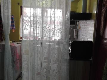 2 BHK Apartment in Dhakuria for rent Kolkata. The reference number is 20498330