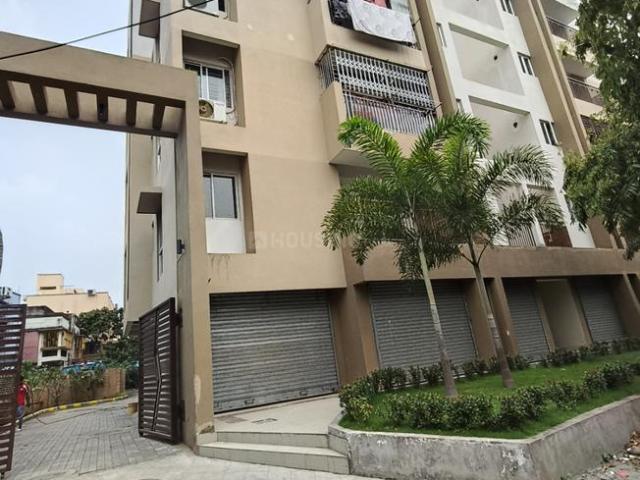 2 BHK Apartment in Dhakuria for resale Kolkata. The reference number is 19731393