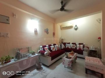 2 BHK Apartment in Dhakuria for resale Kolkata. The reference number is 20290540