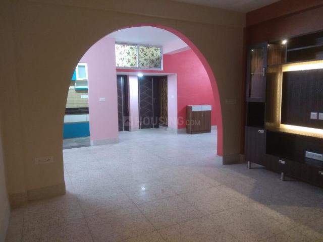 2 BHK Apartment in Dhakuria for resale Kolkata. The reference number is 20659839