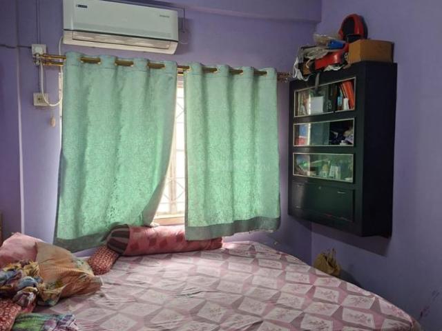2 BHK Apartment in Dhakuria for resale Kolkata. The reference number is 20971483