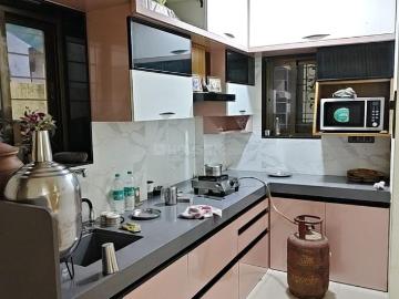 2 BHK Apartment in Dhankawadi for rent Pune. The reference number is 20421064