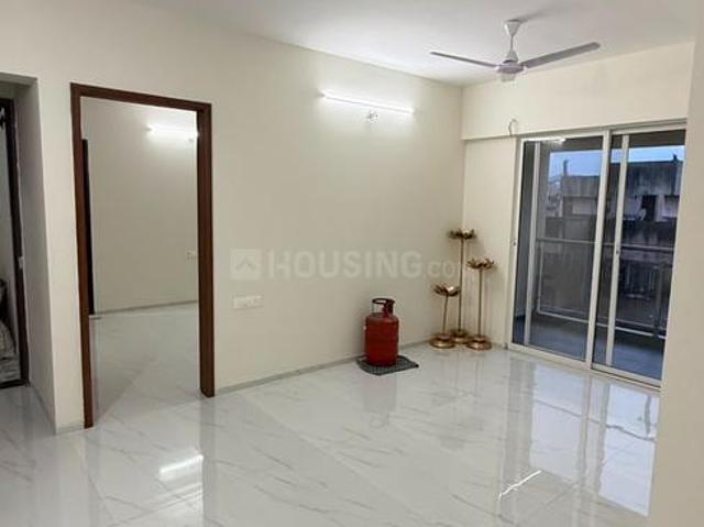 2 BHK Apartment in Dhankawadi for rent Pune. The reference number is 20704728