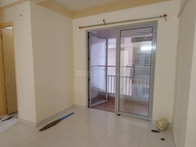2 BHK Apartment in Dhapa for rent Kolkata. The reference number is 18264444