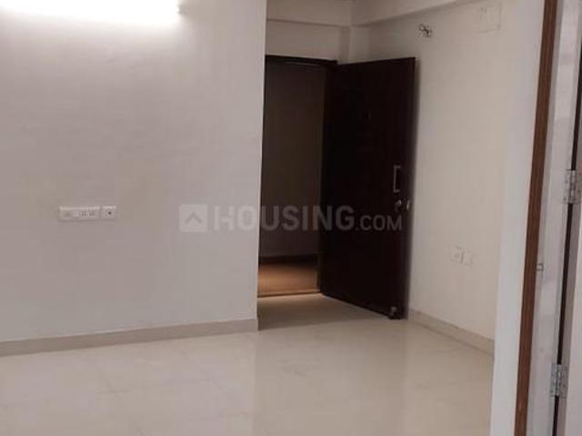 2 BHK Apartment in Dhapa for rent Kolkata. The reference number is 21205641