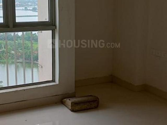2 BHK Apartment in Dhapa for resale Kolkata. The reference number is 21216824