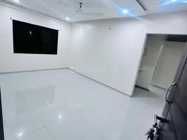 2 BHK Apartment in Dharampeth for rent Nagpur. The reference number is 21009473