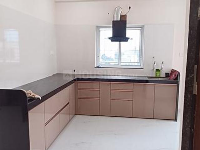 2 BHK Apartment in Dharampeth for rent Nagpur. The reference number is 21346985