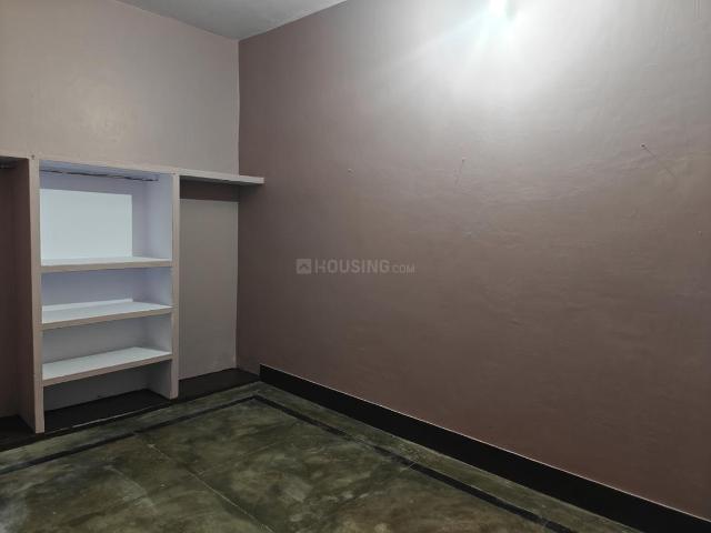 2 BHK Apartment in Dhoomanganj for rent Allahabad. The reference number is 21053320