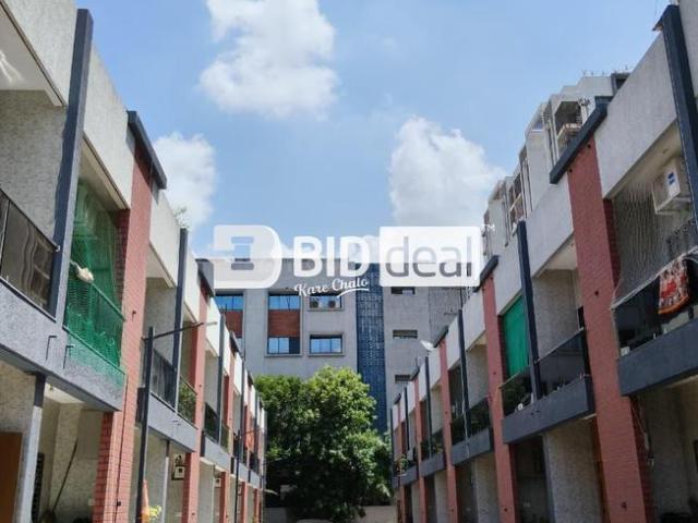 2 BHK Apartment in Dindoli for resale Surat. The reference number is 20597087