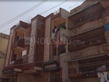 2 BHK Apartment in DLF Ankur Vihar for resale Ghaziabad. The reference number is 18400889