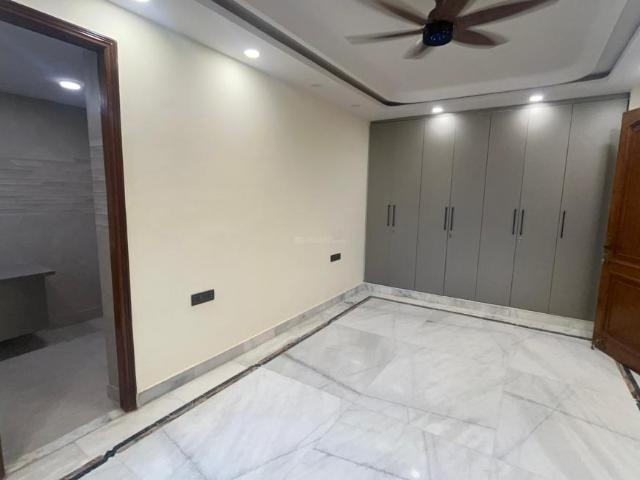 2 BHK Apartment in DLF Phase 3 for rent Gurgaon. The reference number is 21330624