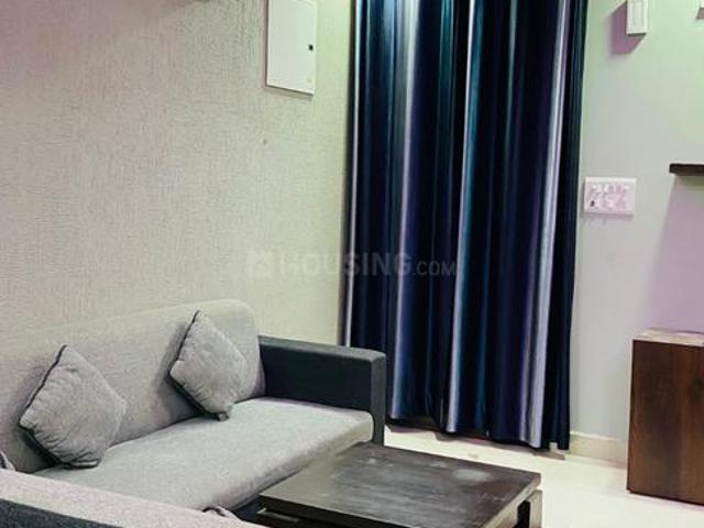 2 BHK Apartment in DLF Phase 4 for rent Gurgaon. The reference number is 20601415