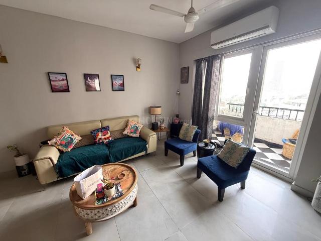 2 BHK Apartment in DLF Phase 4 for rent Gurgaon. The reference number is 21141475
