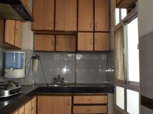 2 BHK Apartment in DLF Phase 4 for resale Gurgaon. The reference number is 6167577