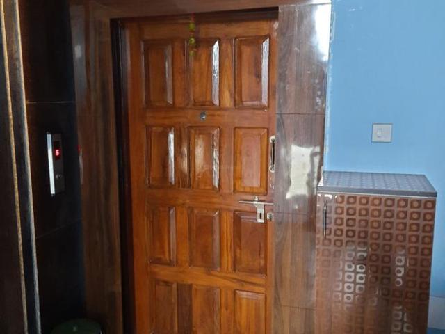 2 BHK Apartment in Dum Dum Cantonment for rent Kolkata. The reference number is 7961617