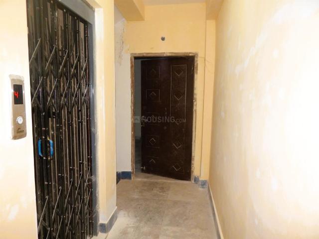 2 BHK Apartment in Dum Dum Cantonment for resale Kolkata. The reference number is 21235700