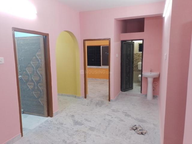 2 BHK Apartment in Dum Dum for rent Kolkata. The reference number is 18290927