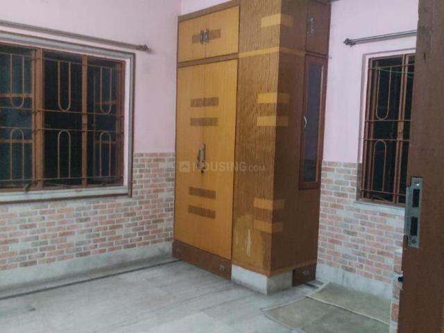 2 BHK Apartment in Dum Dum for rent Kolkata. The reference number is 20609991